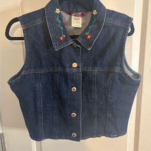 Rockies vintage  Denim Vest with Floral Embroidery size m EUC